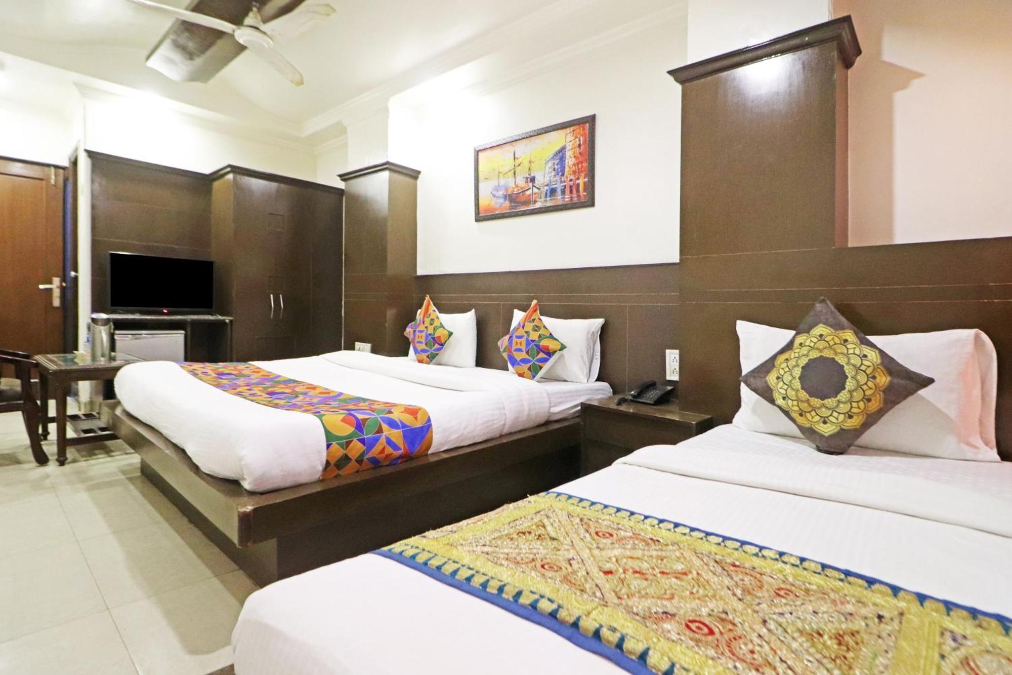 Hotel Geeson International-new Delhi Railway Station-paharganj 3*